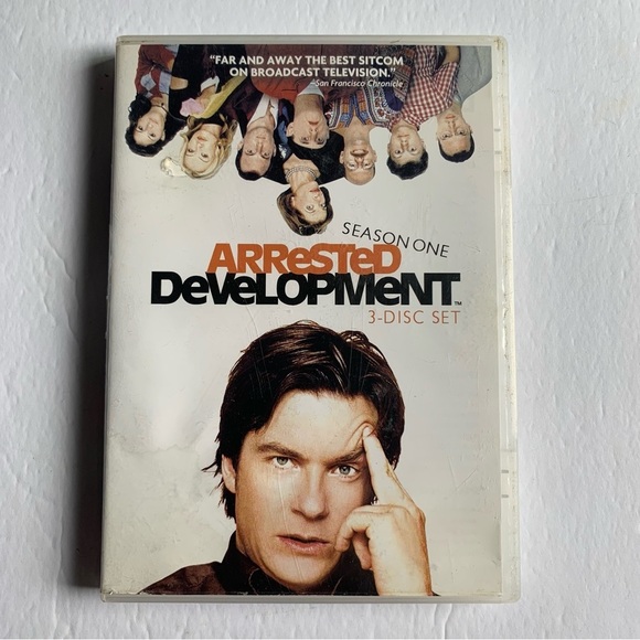 Arrested Development Seasons 1-3 On DVD - Picture 2 of 13